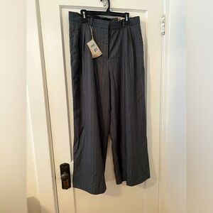 The Emma Pinstripe Pant Size 16 (Frank and Oak)